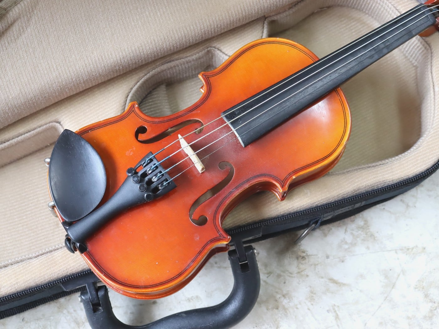 【中古・現状渡し】Suzuki Violin No.230 1/16サイズ 2012年製 - 画像 (2)