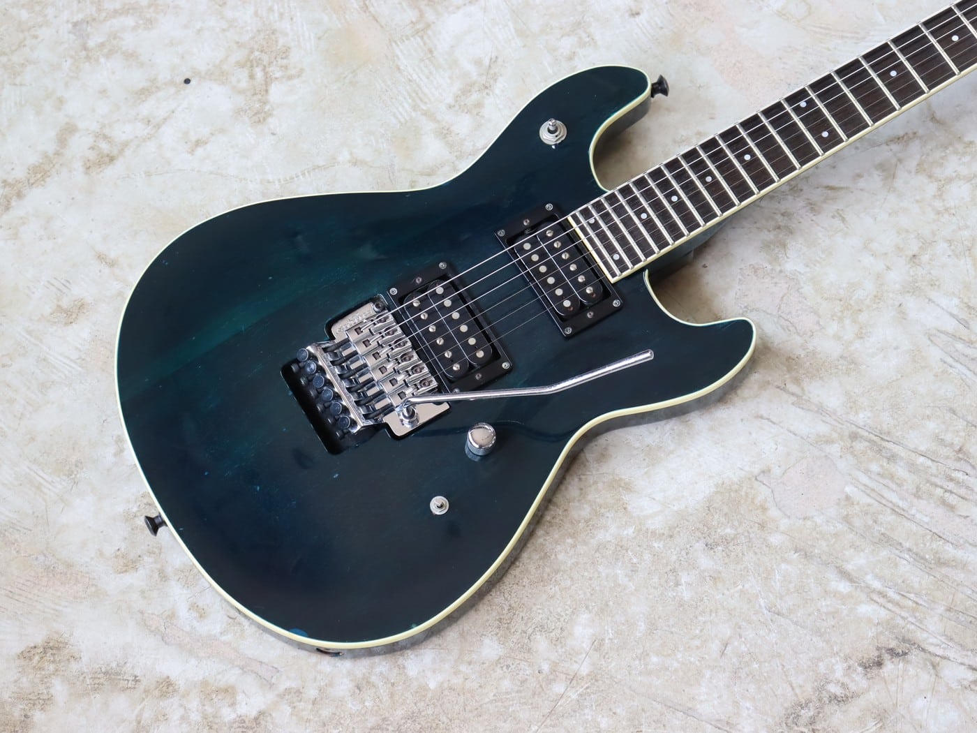 【中古】FERNANDES APGシリーズ フロイドタイプブリッジ エレキギター - 画像 (2)