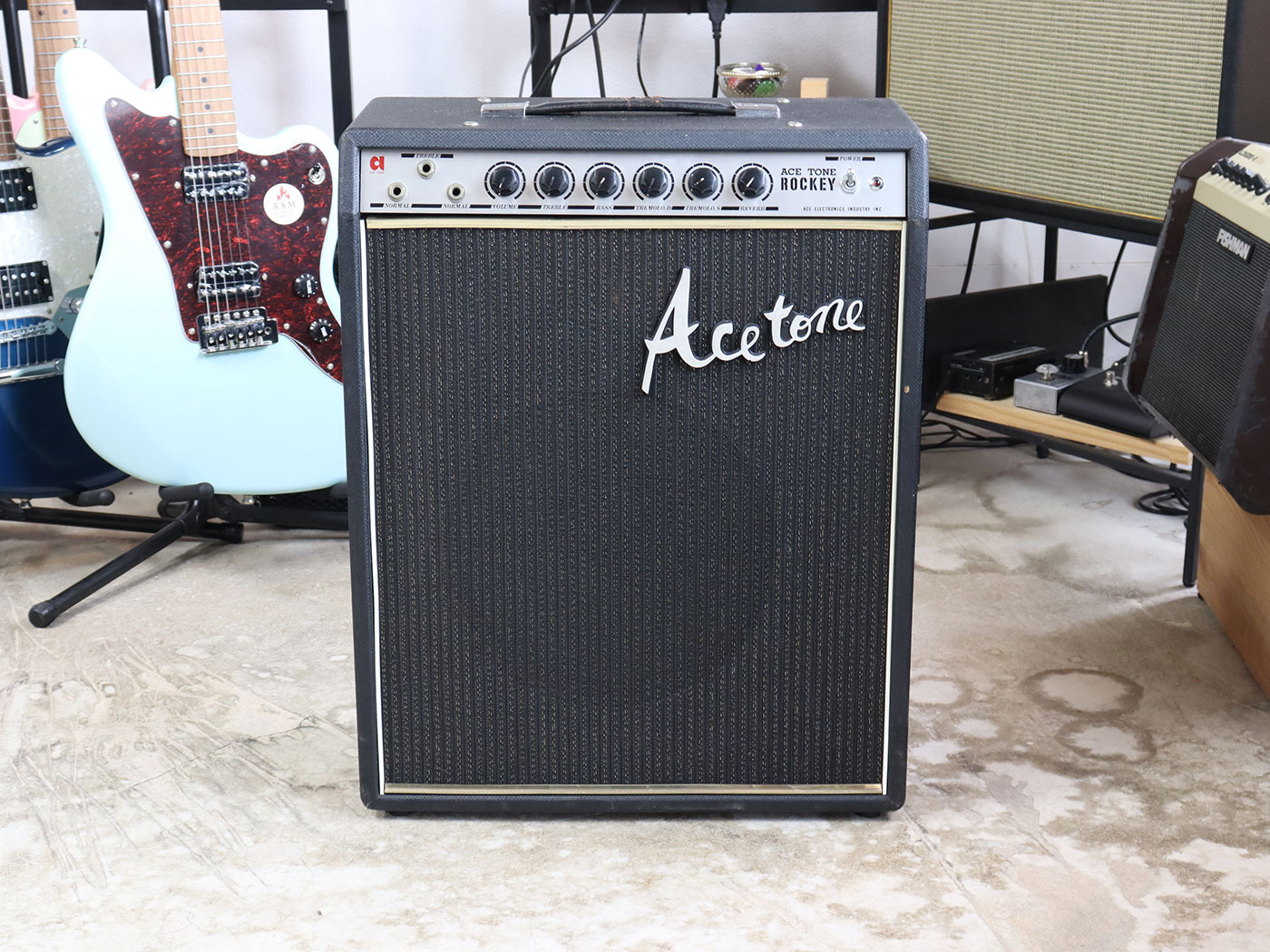 【中古・ジャンク】ACE TONE ROCKY ギターコンボアンプ - 画像 (3)