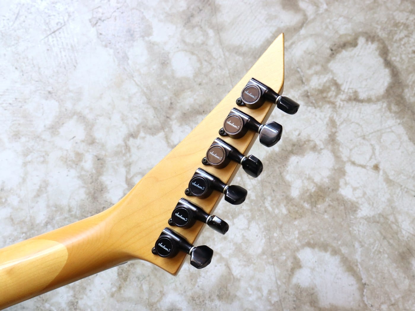 【中古】Charvel model 3A ストラトタイプ - 画像 (6)