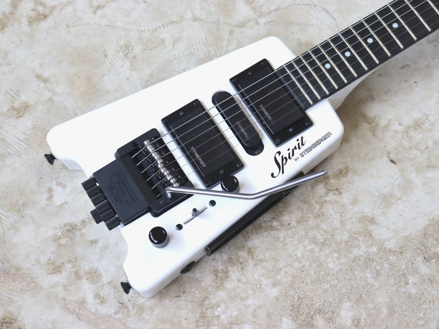 【中古】Steinberger / Spirit Collection GT-PRO Deluxe White - 画像 (2)