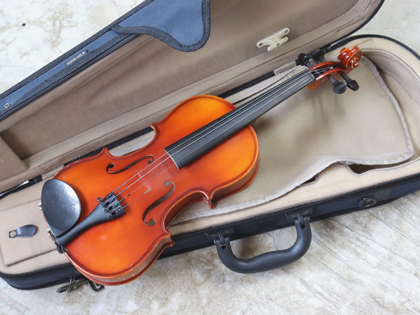 【中古・現状渡し】Suzuki Violin NO.230 1/4 2011年製