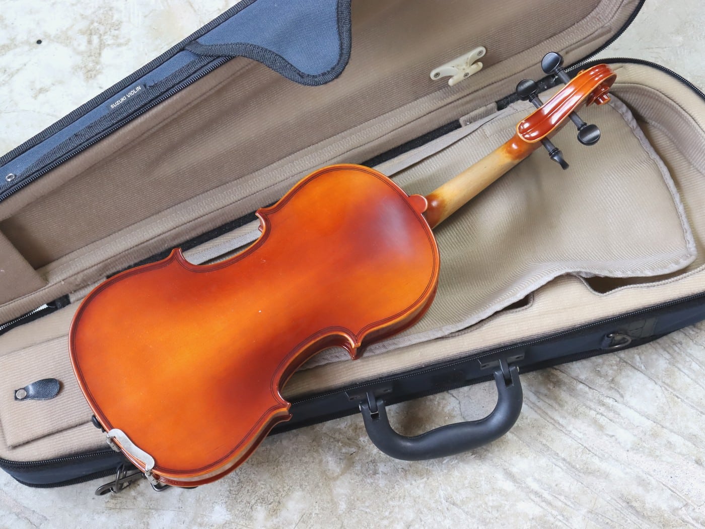 【中古・現状渡し】Suzuki Violin NO.230 1/4 2011年製 - 画像 (2)