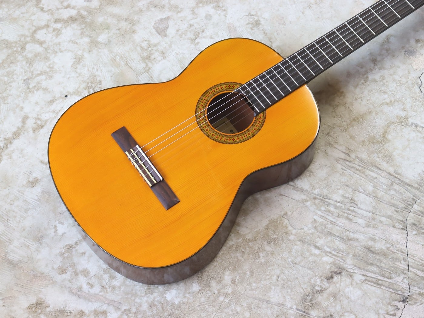 【中古】YAMAHA CG102 クラシックギター - 画像 (2)