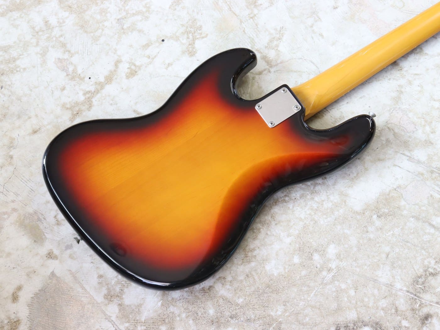 【中古】Fender Japan Jazz Bass ジャズベース - 画像 (4)