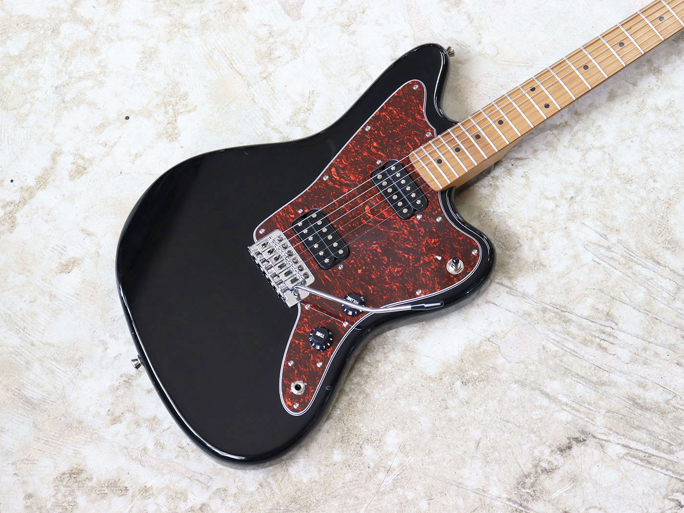 【中古】Bacchus BJM-3-RSM/M BLK ジャズマスタータイプ - 画像 (2)