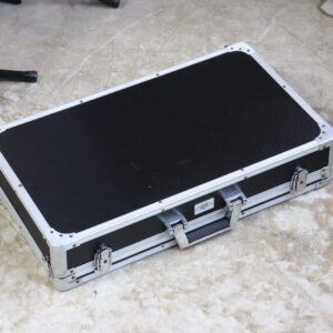 【中古】CNB エフェクターケース 外寸:幅57cm 奥行34cm 高さ11.5cm