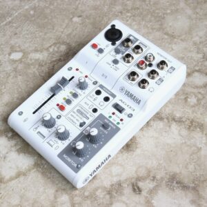 【中古】YAMAHA AG03 アナログミキサー