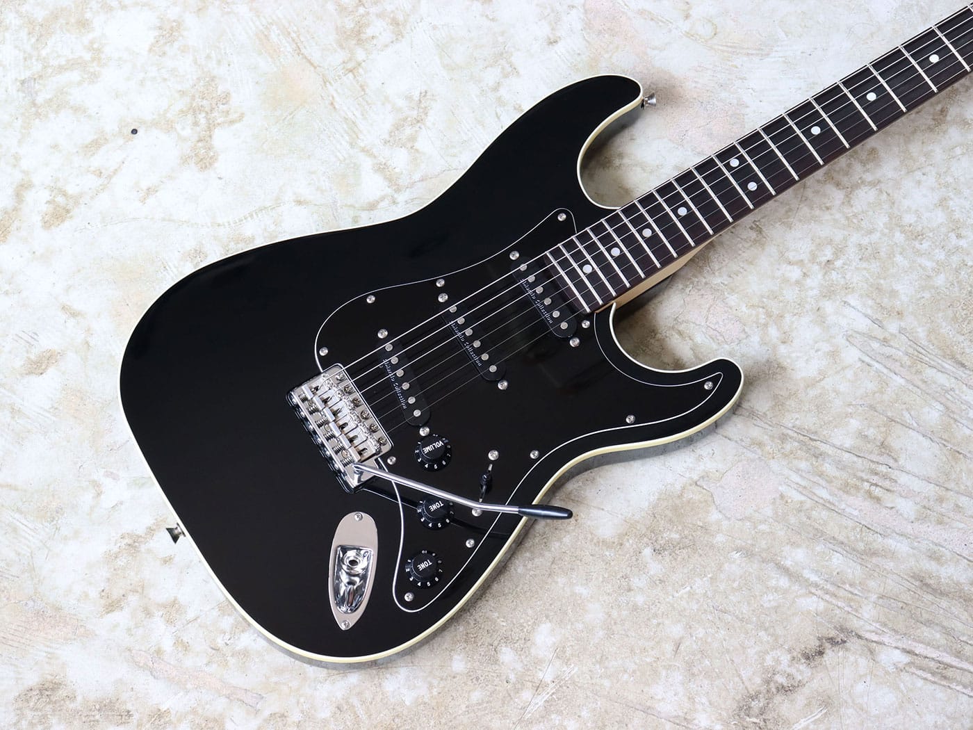 【中古】Fender Japan Stratocaster AST-M Black - 画像 (2)