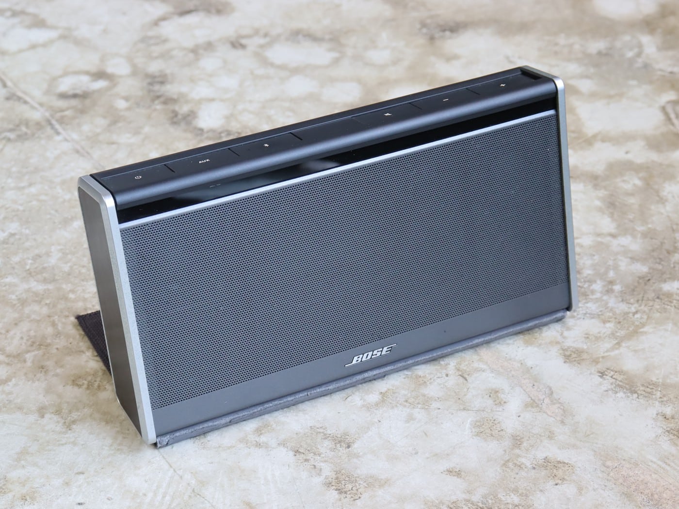 【中古】BOSE SoundLink Bluetooth Mobile speaker II ワイヤレススピーカー - 画像 (2)