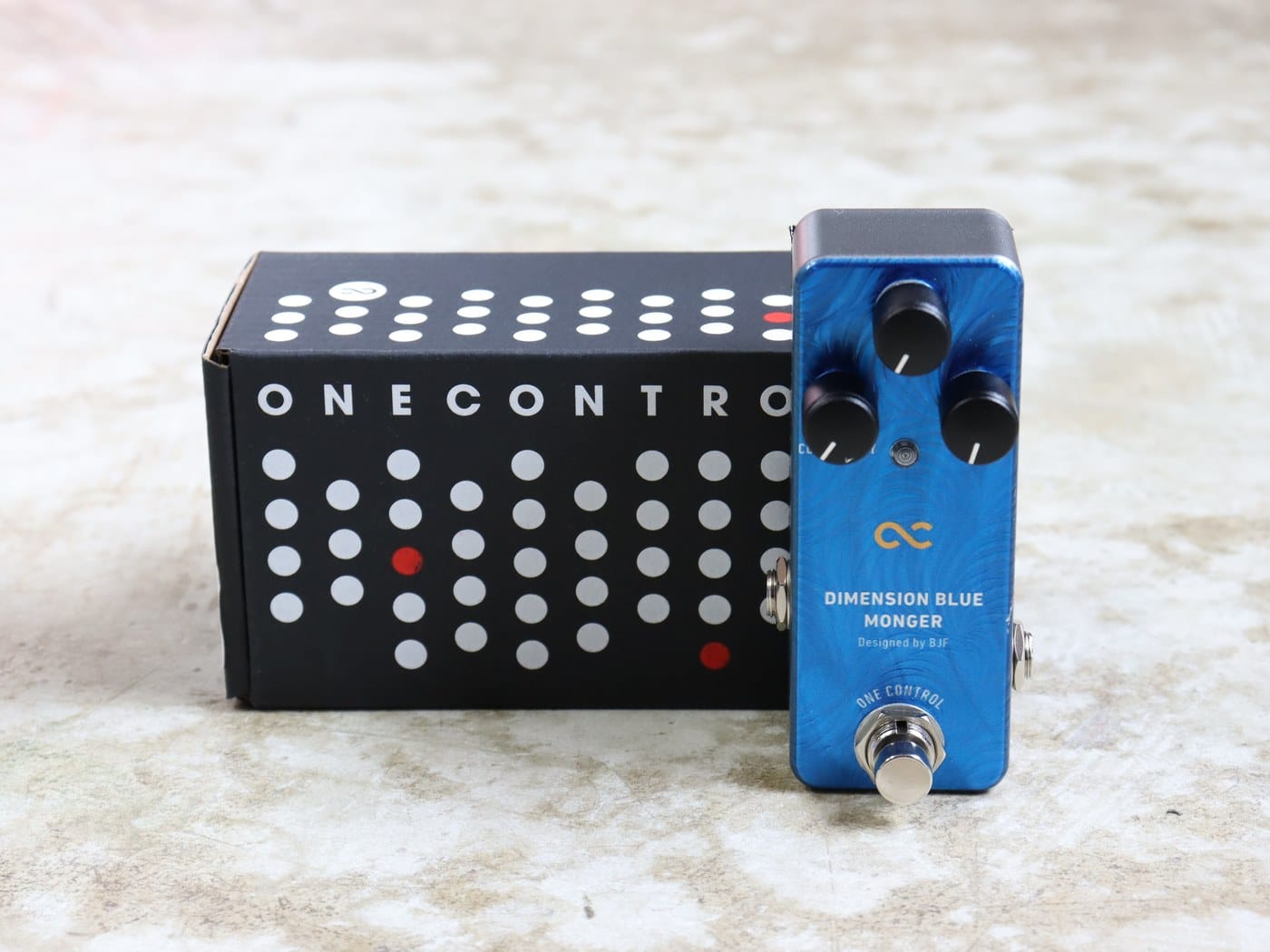【中古】One Control Dimension Blue Monger エフェクター