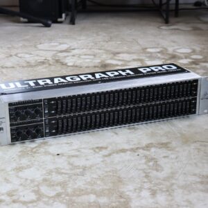 【中古】Behringer Ultragraph Pro FBQ3102 #1
