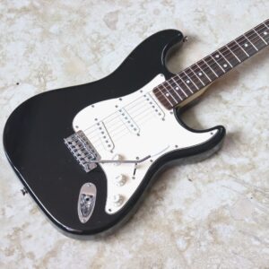 【中古】Legend LSM ストラトキャスター ミディアムスケール - 画像 (2)