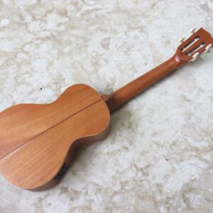 【中古・新品同様】MAHALO MM3E エレキウクレレ テナーサイズ オール単板 - 画像 (3)