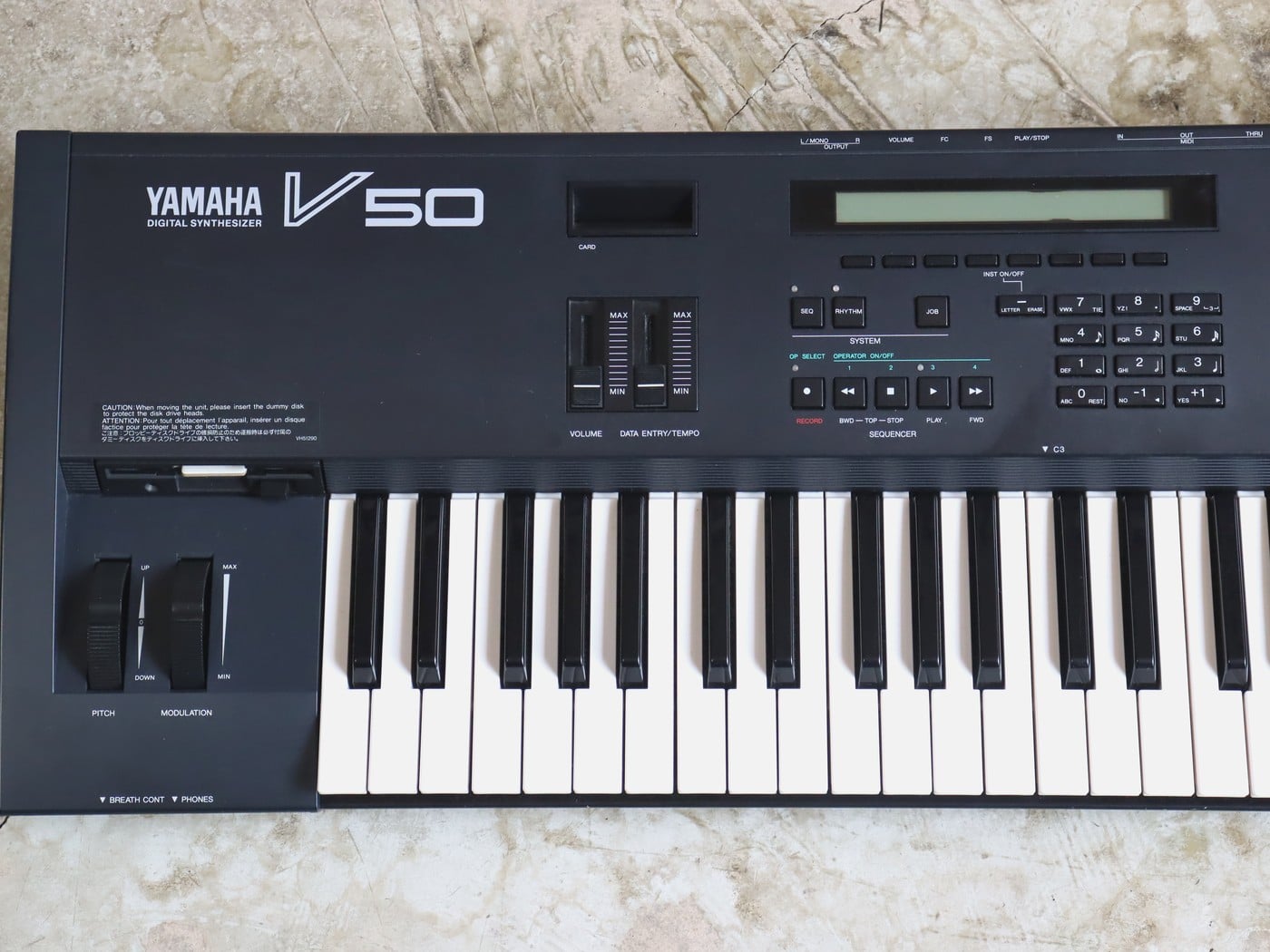 【中古・現状渡し】YAMAHA V50 シンセサイザー - 画像 (4)