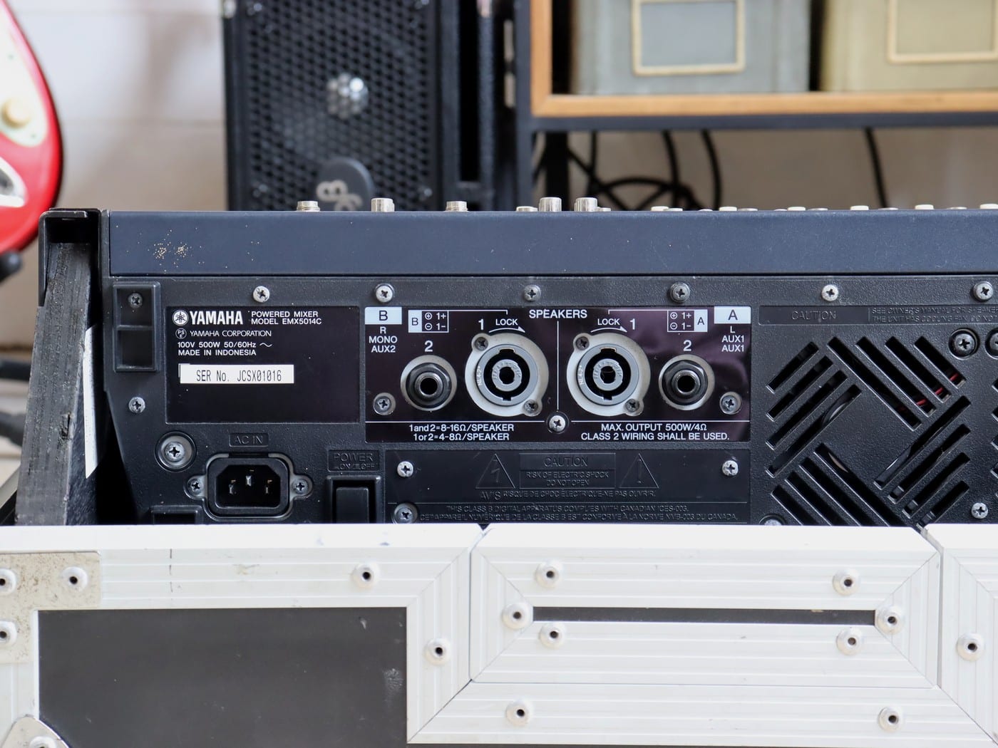 【中古・難あり】YAMAHA EMX5014C パワードミキサー Road Readyハードケース付き - 画像 (4)