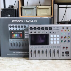 【中古・美品】ZOOM PodTrak P8 ポッドキャスト対応マルチトラックレコ―ダー