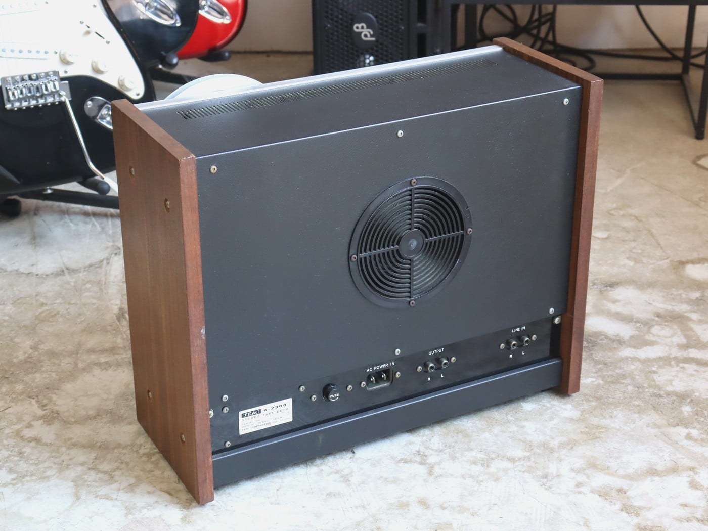 【中古・現状渡し】TEAC A-2300 オープンリール - 画像 (2)