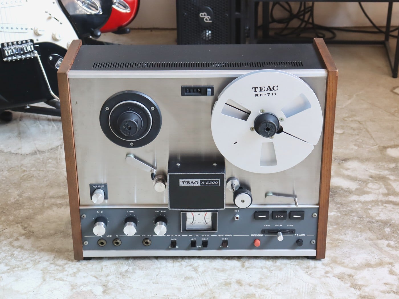 【中古・現状渡し】TEAC A-2300 オープンリール - 画像 (3)