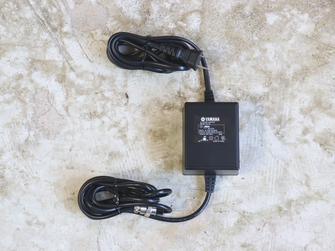 【中古】YAMAHA PA-10 ミキサー用ACアダプター