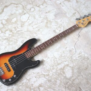【中古】Squier Precision Bass Special エレキベース 3トーンサンバースト