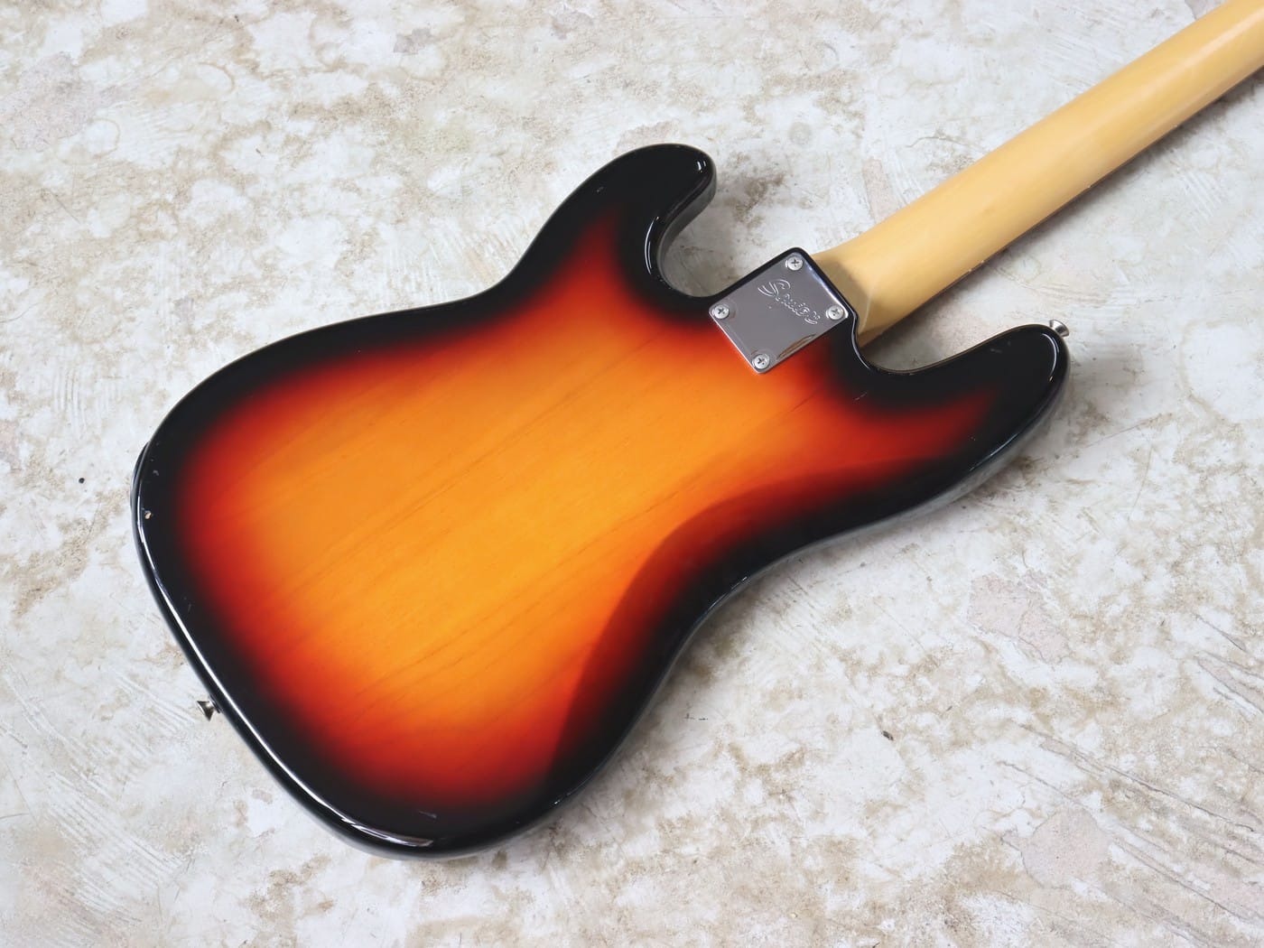 【中古】Squier Precision Bass Special エレキベース 3トーンサンバースト - 画像 (4)