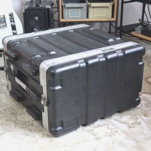 【中古】SKB 6U 樹脂製ラックケース - 画像 (2)