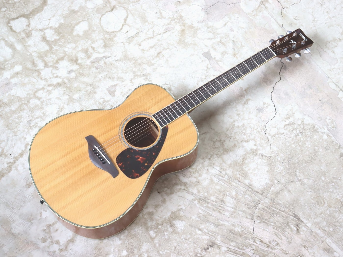 【中古】YAMAHA FS720 アコースティックギター