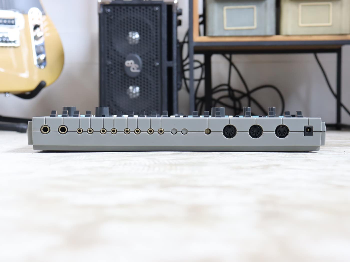 【中古】Roland MC-202 MicroComposer - 画像 (4)