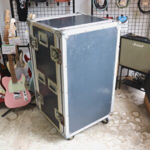 【中古・現状渡し】メーカー不明 SESSIONS・SIMMONS刻印 ショックマウントラックケース 20U #1
