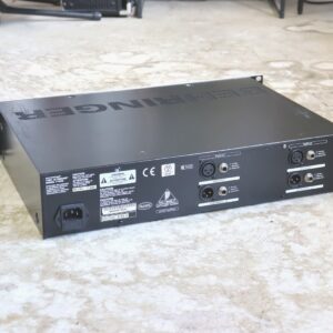 Alternative view of 【中古】Behringer TUBE ULTRAGAIN T1953 マイクプリアンプ 2Uラックマウントサイズ