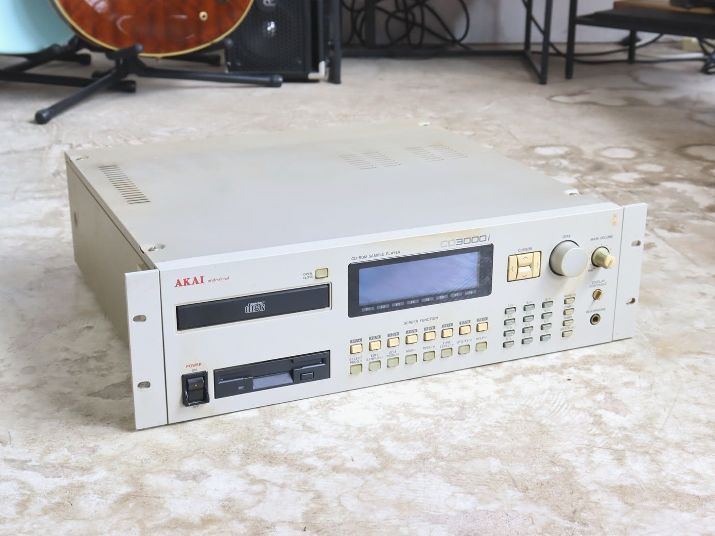 【中古・ジャンク】AKAI CD3000i CD-ROMサンプラー