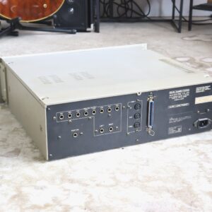 【中古・ジャンク】AKAI CD3000i CD-ROMサンプラー - 画像 (2)