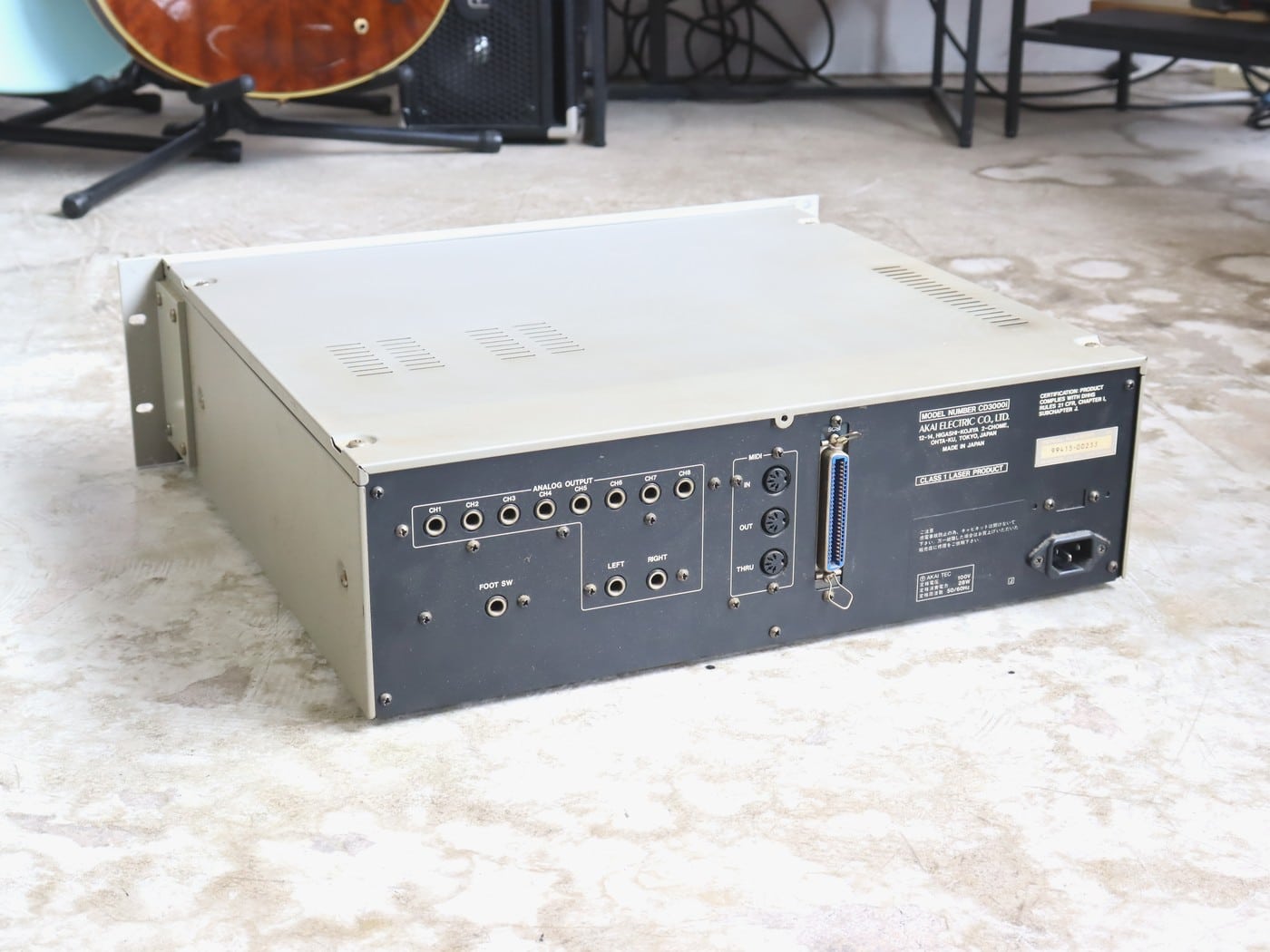 【中古・ジャンク】AKAI CD3000i CD-ROMサンプラー - 画像 (2)