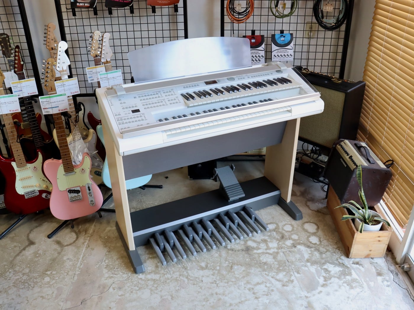 【中古】YAMAHA ELB-02 Ver.2.02 2018年製 エレクトーン - 画像 (2)