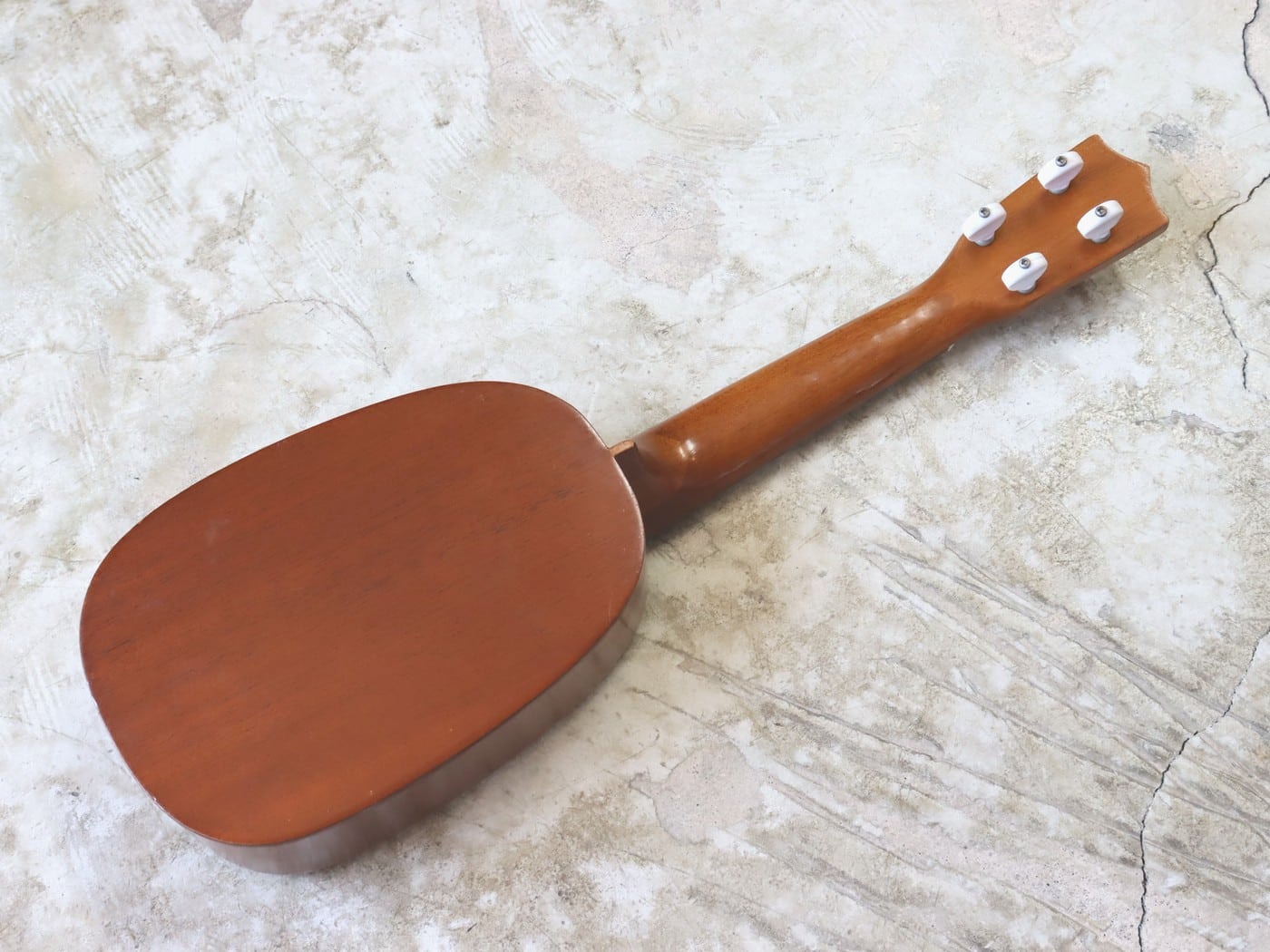 【中古】Famous FU-120P ソプラノウクレレ - 画像 (3)