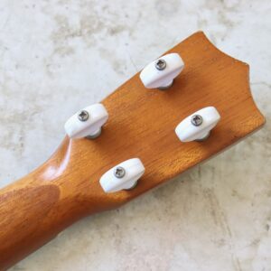 【中古】Famous FU-120P ソプラノウクレレ - 画像 (6)