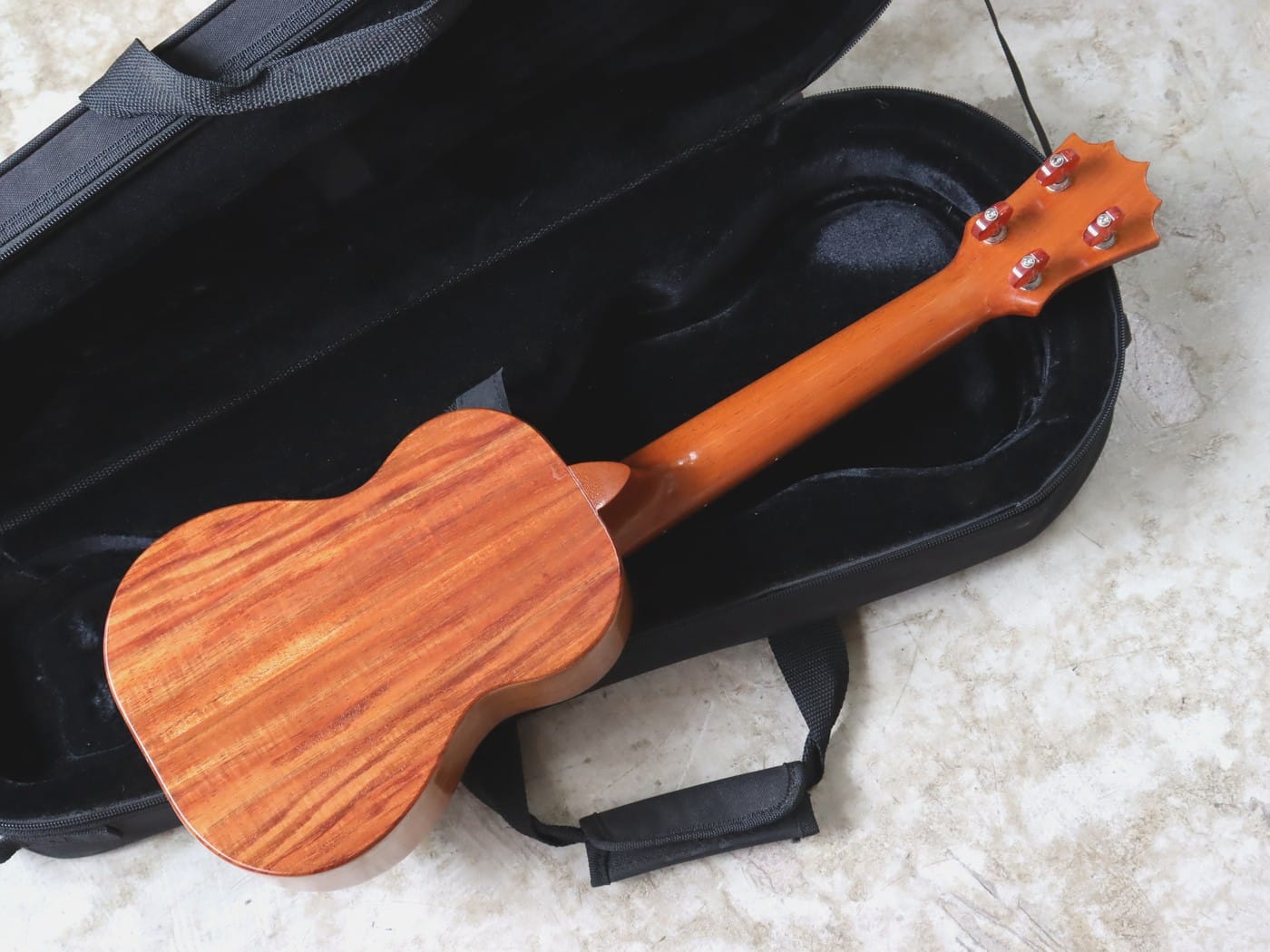 【中古】KoAloha KCM-00 2010年製 コンサートサイズ - 画像 (3)