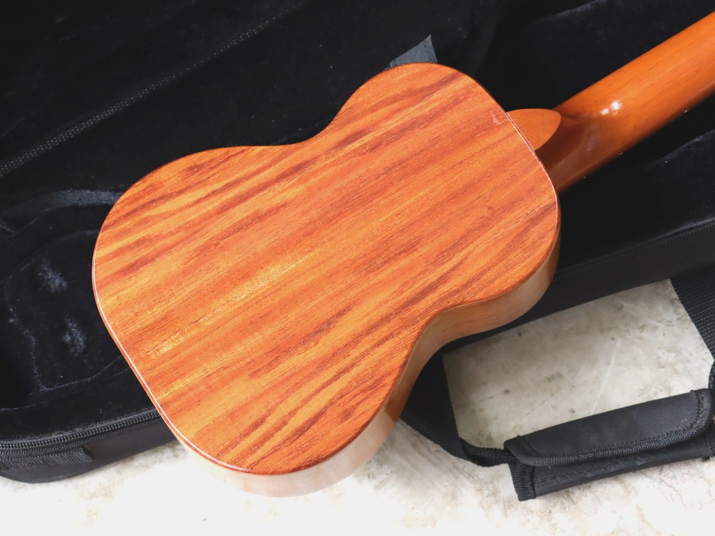 【中古】KoAloha KCM-00 2010年製 コンサートサイズ - 画像 (4)