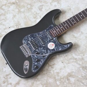 【中古】Bacchus BST-2-RSM/R-BPPG Gun-M ストラトタイプ - 画像 (2)