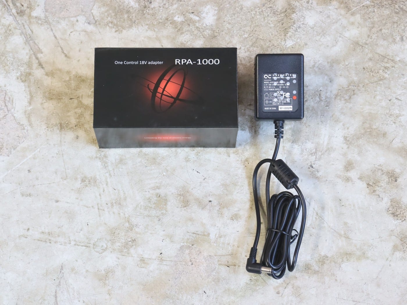 【中古】One Control 18V adapter RPA-1000 ACアダプター