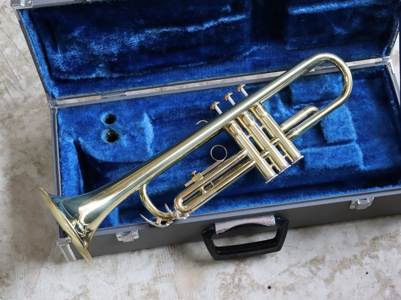 【中古・現状渡し】YAMAHA YTR235 トランペット - 画像 (2)