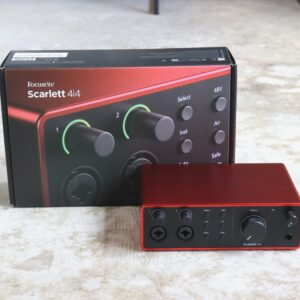 【中古】Focusrite Scarlett 4i4 オーディオインターフェイス
