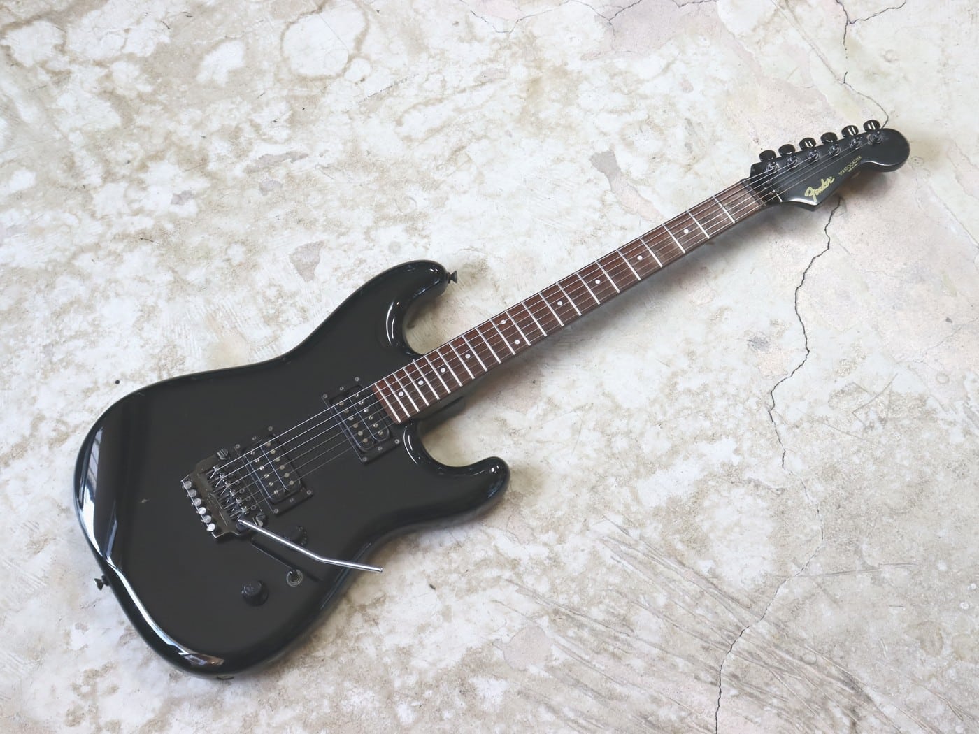 【中古】Fender Japan Stratocaster ST-535 Boxer Series