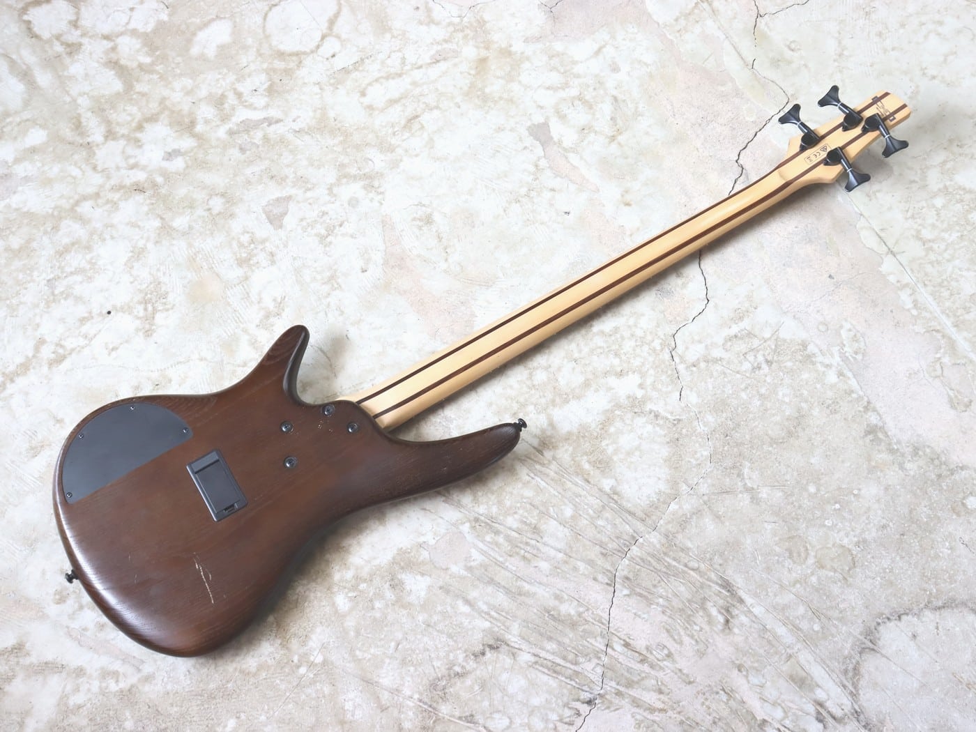 【中古】Ibanez SR-500 アクティブ エレキベース - 画像 (3)