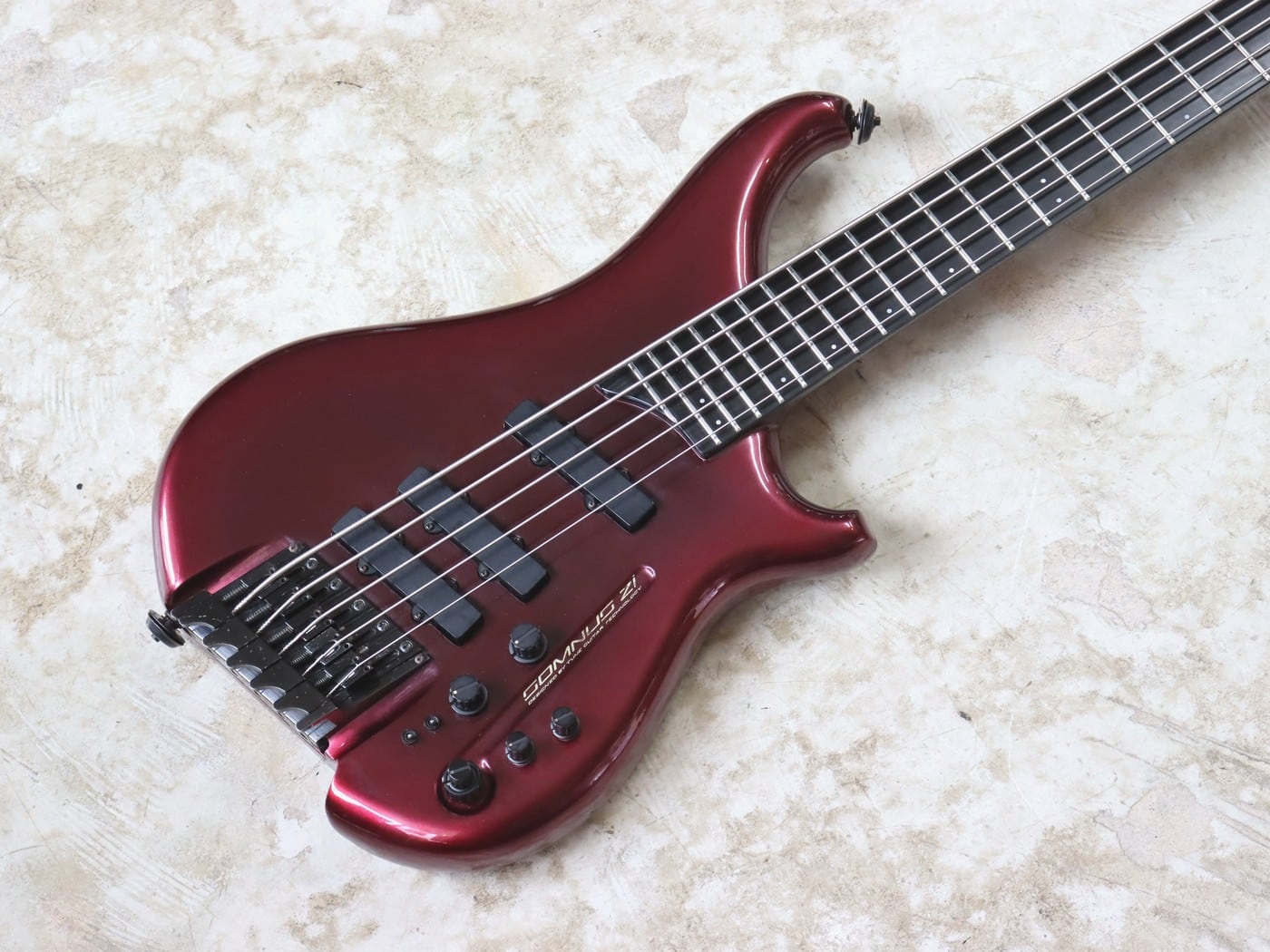 【中古】TUNE SOMNUS Zi-5 5弦エレキベース - 画像 (2)