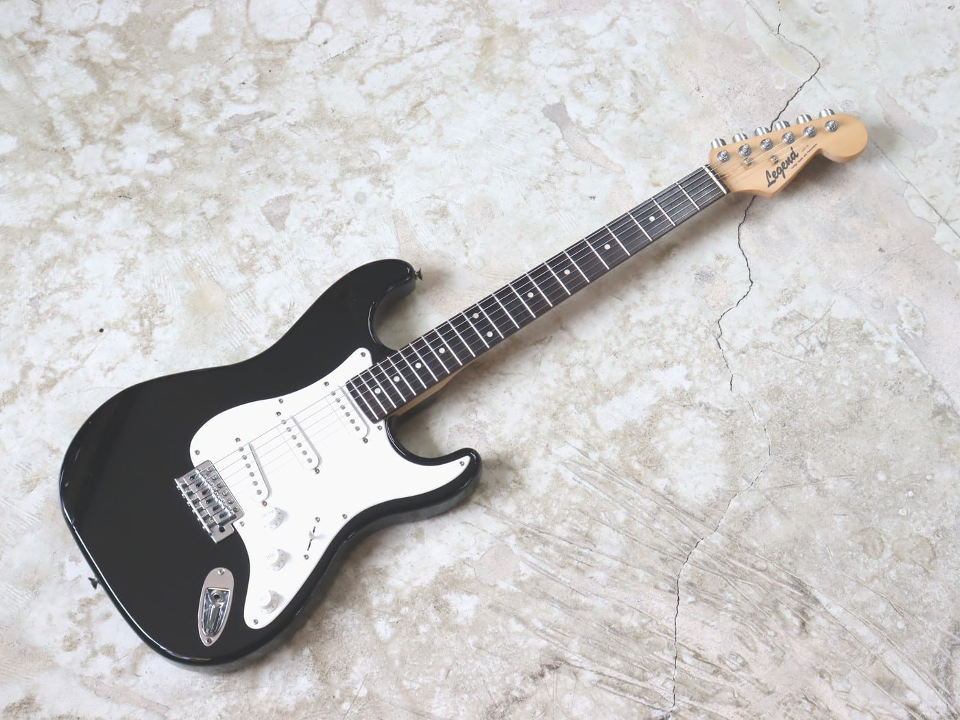 【中古】Legend LST-X ストラトタイプ