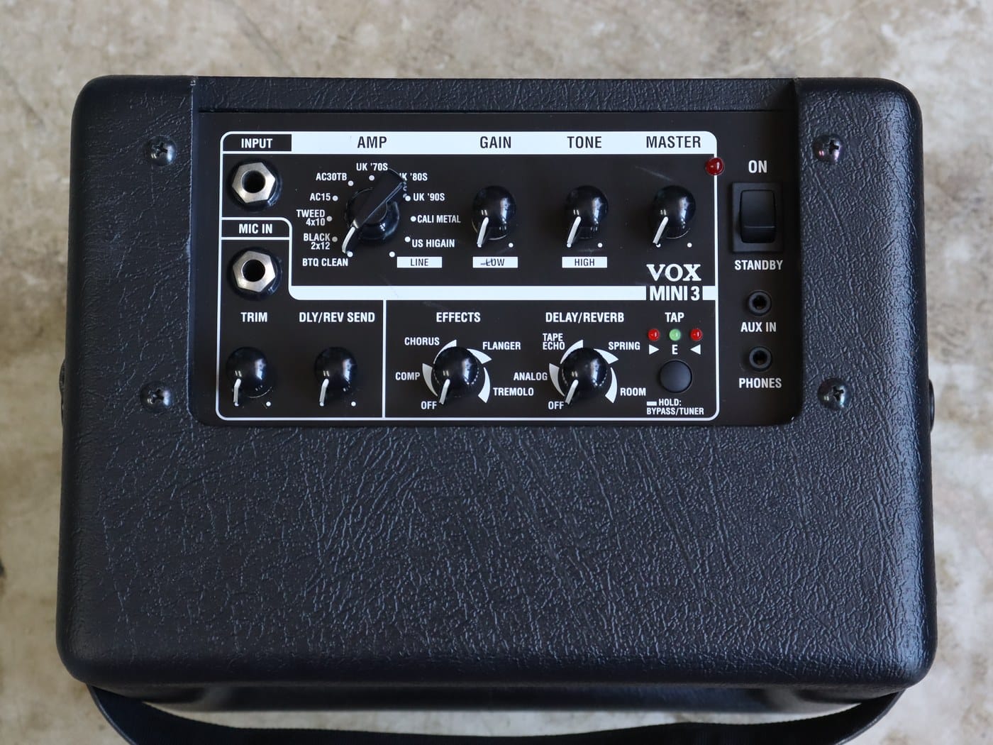 【中古】VOX MINI3 ギターコンボアンプ - 画像 (3)